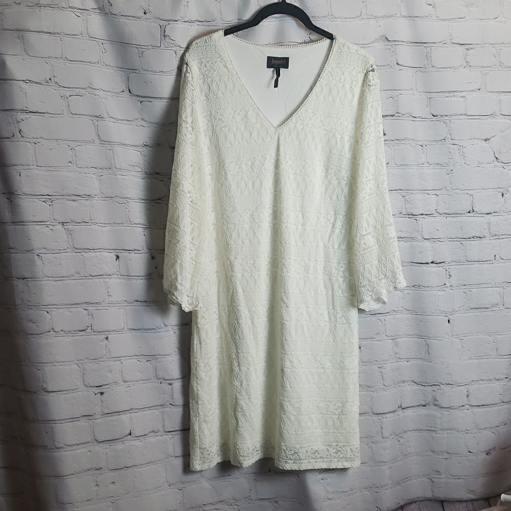 NWT Laundry By Design Large